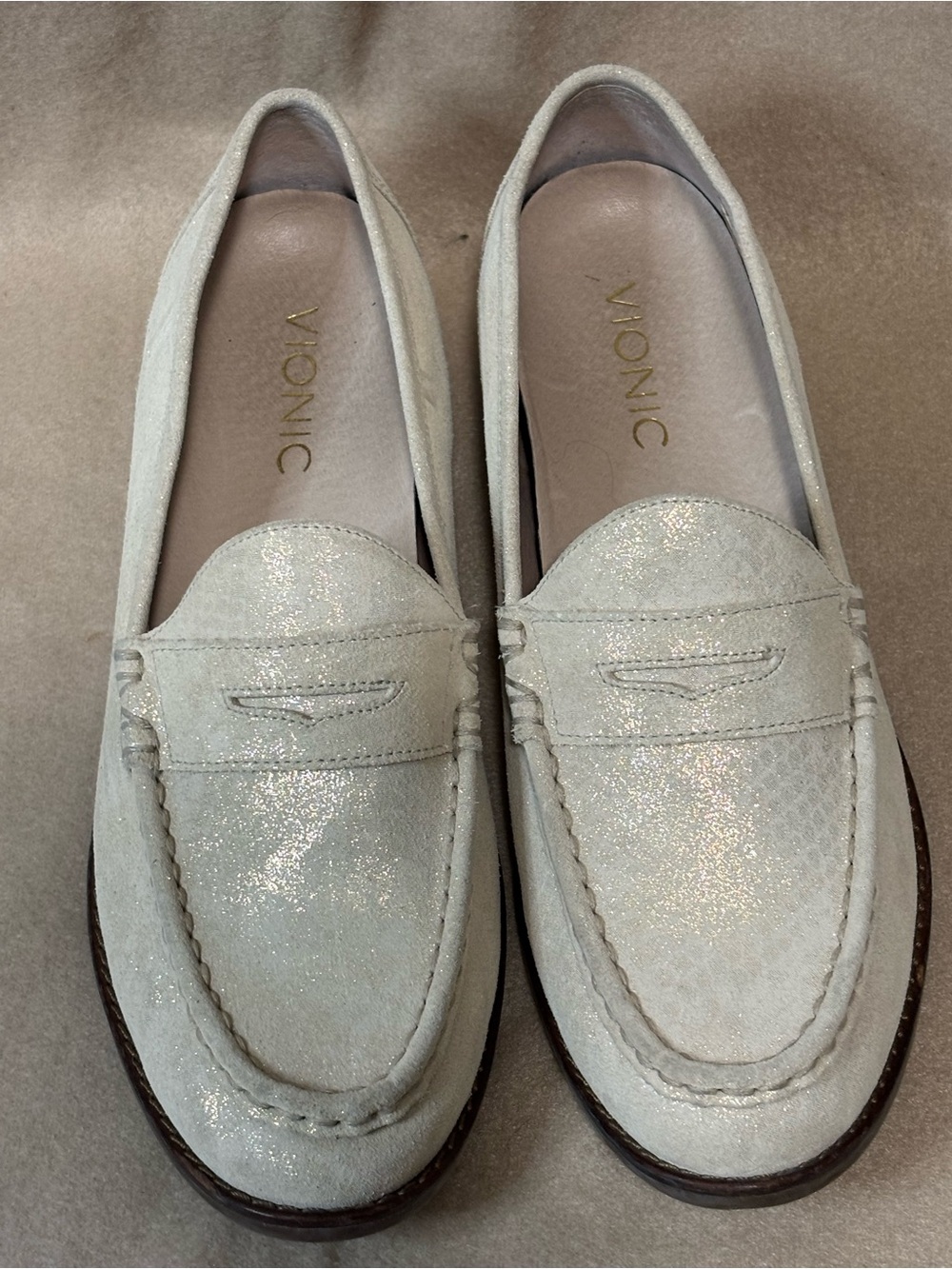 Vionic Womens Shoes Size 7.5 Waverly Loafer Metallic Gold Nubuck Suede EUC